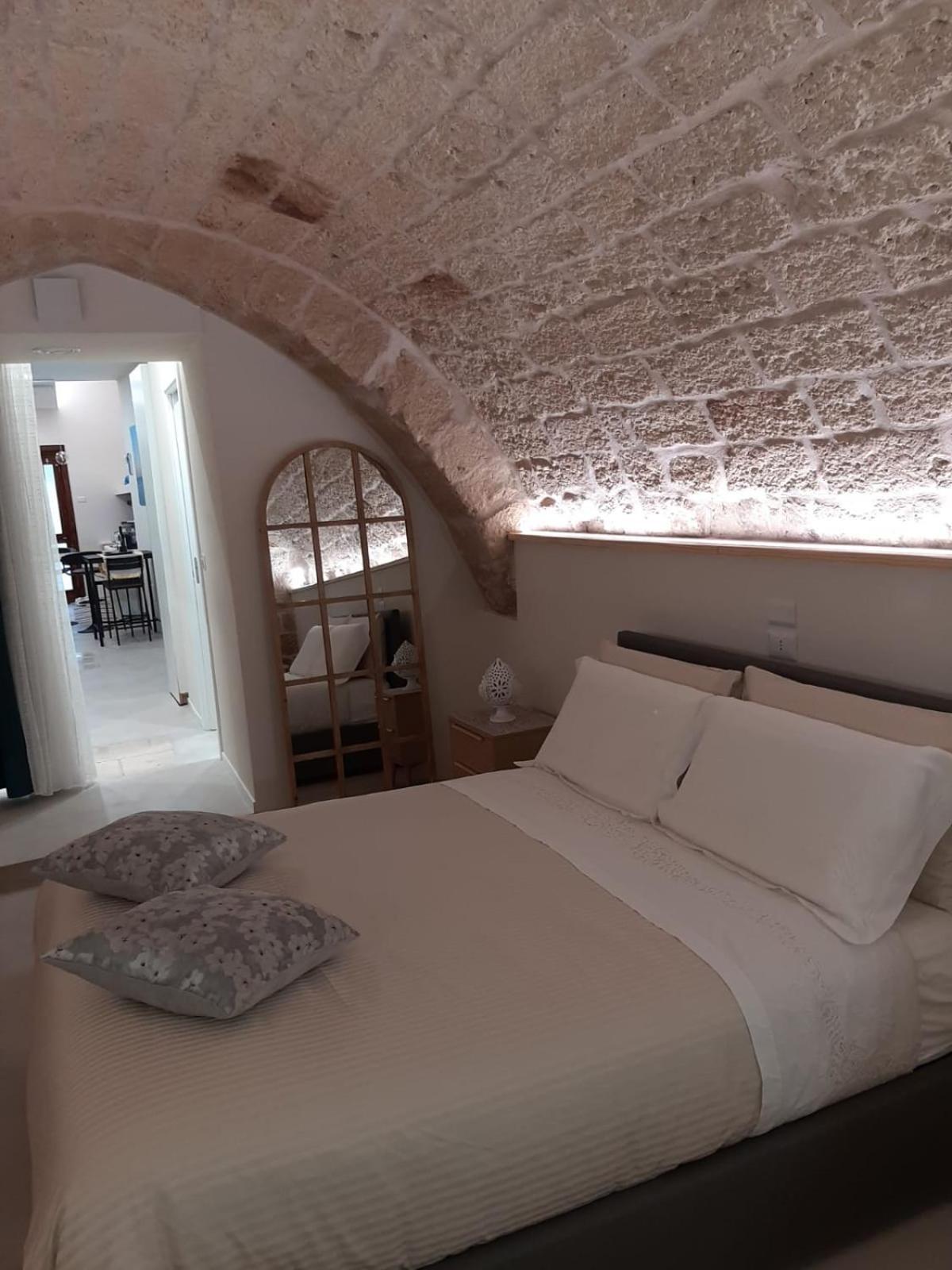 Filioli 28 Apartment Бари Екстериор снимка